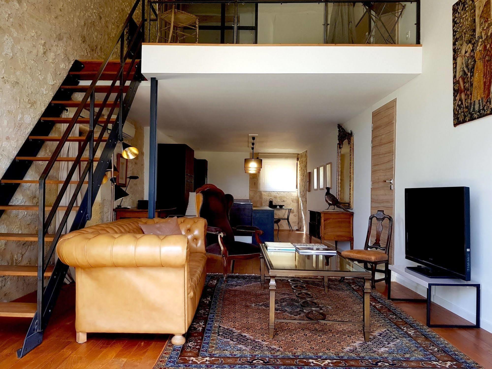 5 Lasserre Moulon-sur-Dordogne Exterior foto